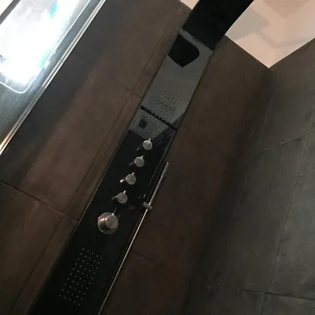 Lelle Marine Voila アパート バラトンレッレ