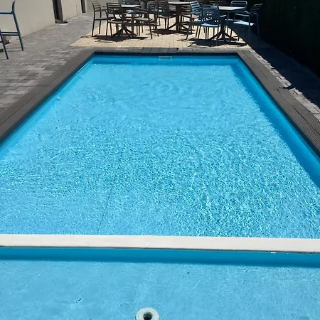 Lelle Marine Voila * バラトンレッレ