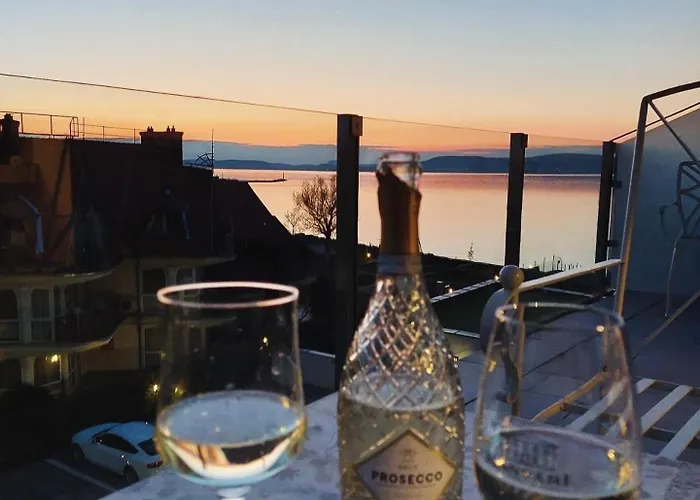 Lelle Marine Voila * Balatonlelle